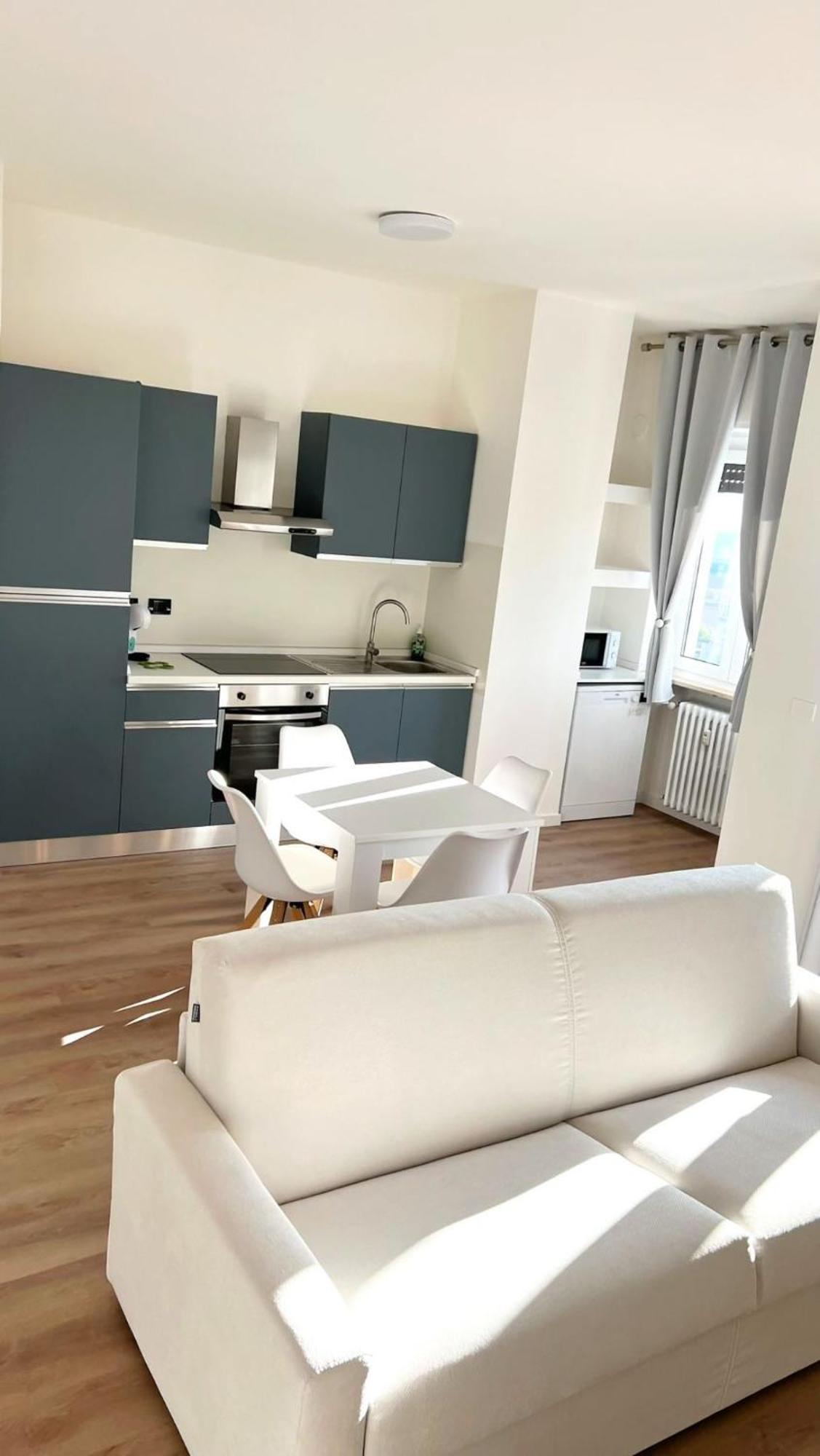 Sky Top Apartment Biella Gaglianico Exterior foto