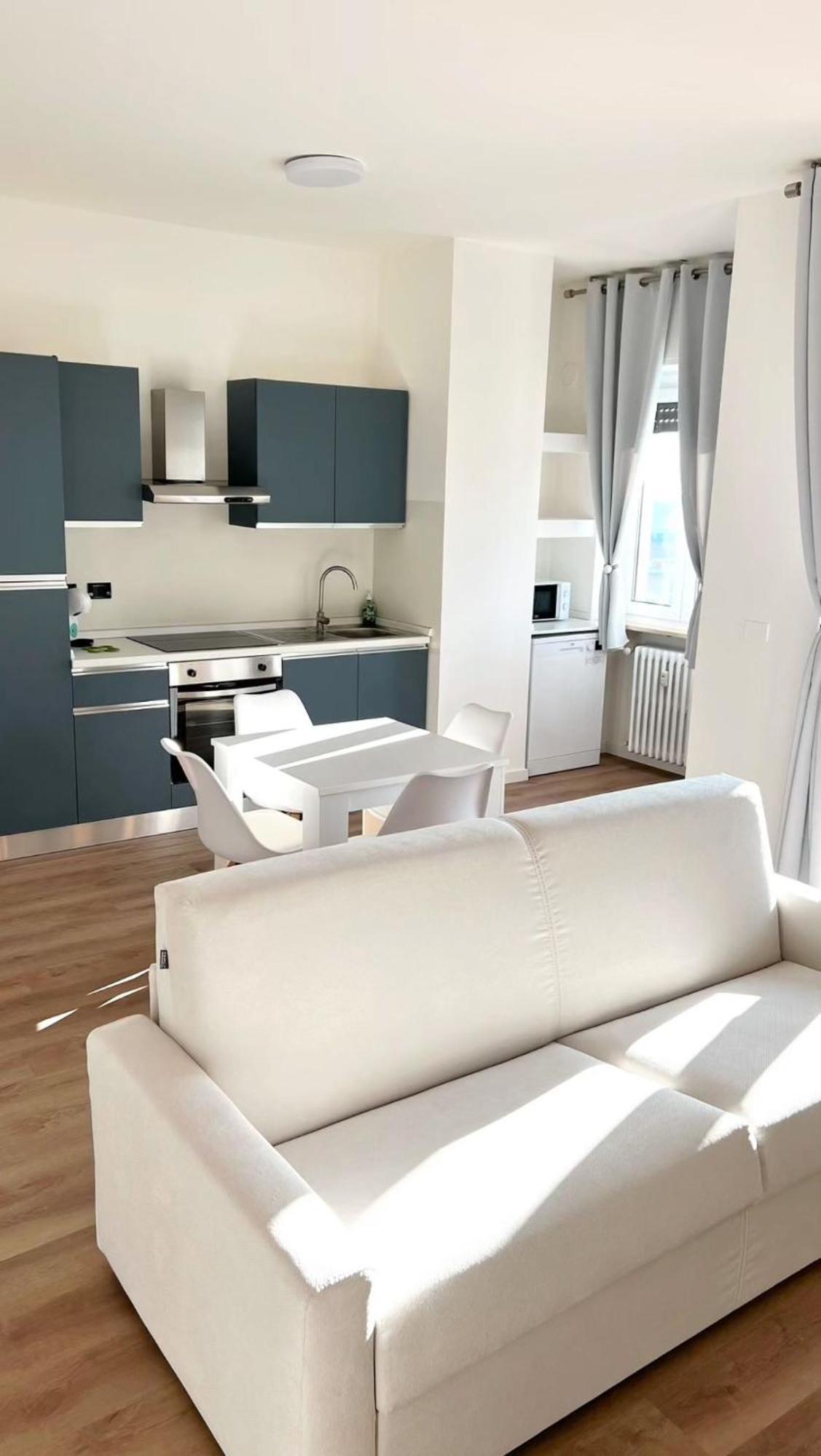 Sky Top Apartment Biella Gaglianico Exterior foto